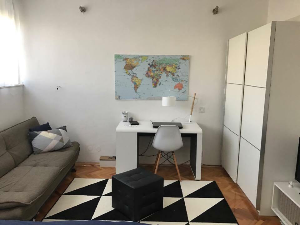 G Apartment Σπλιτ Εξωτερικό φωτογραφία